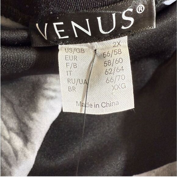 VENUS Black and White Floral Off-Shoulder Dress - Picture 8 of 13